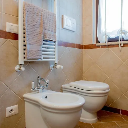 Farm stay Il Colle Del Falco Borghetto (Verona)