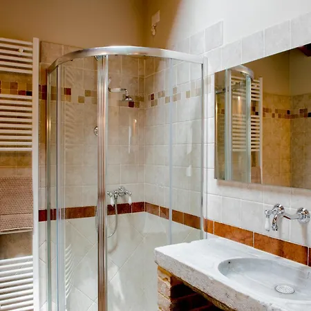 Il Colle Del Falco Farm stay *